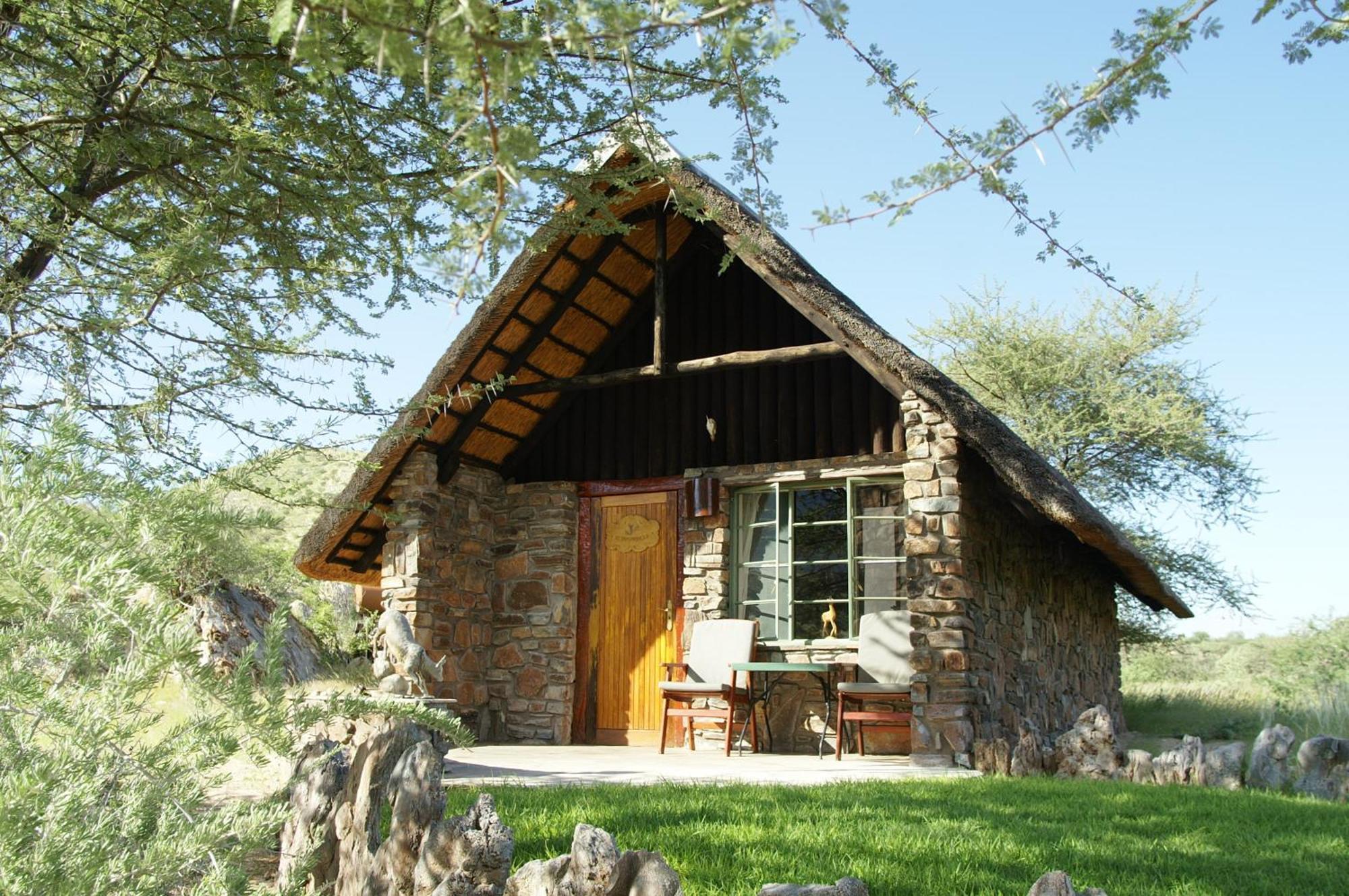 Etusis Lodge Usakos Екстер'єр фото