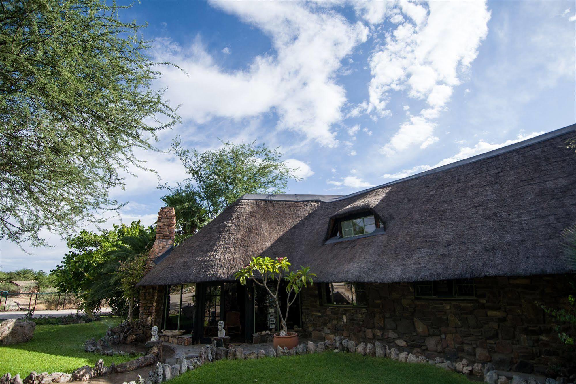 Etusis Lodge Usakos Екстер'єр фото