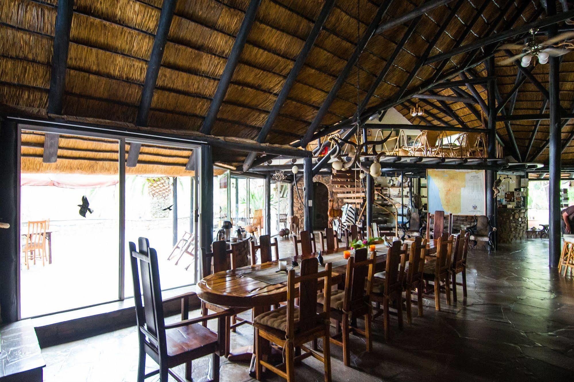 Etusis Lodge Usakos Екстер'єр фото