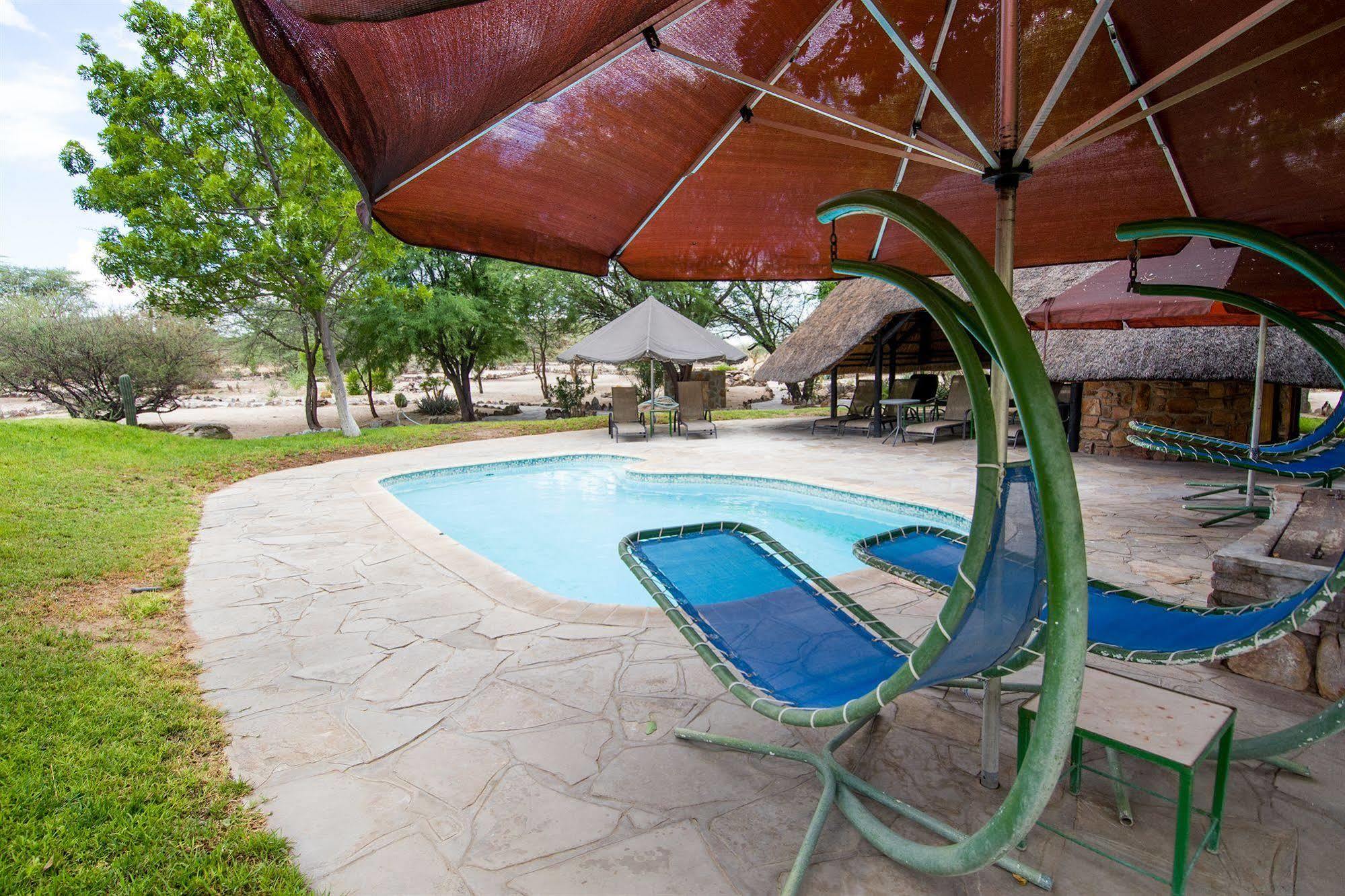 Etusis Lodge Usakos Екстер'єр фото